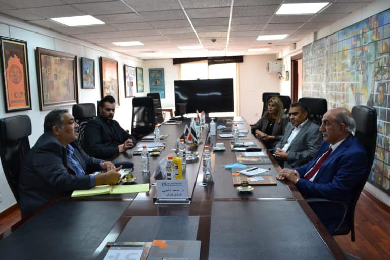 Consultative Meeting with American Consultant|اجتماع استشاري أمريكي